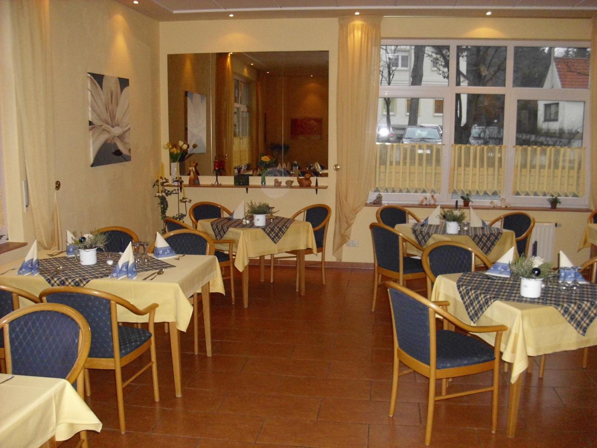 Hotel Bueraner Hof Melle Exterior photo